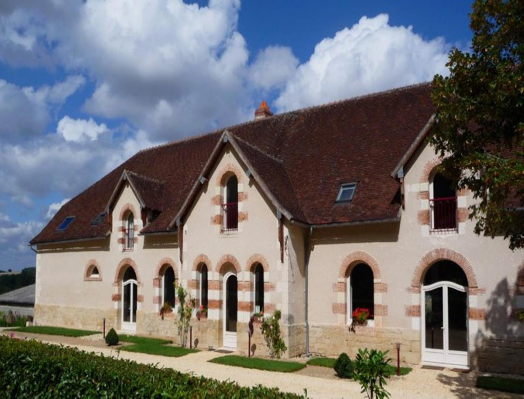 Domaine De La Maison Neuve Saint-Jean-Saint-Germain Bagian luar foto