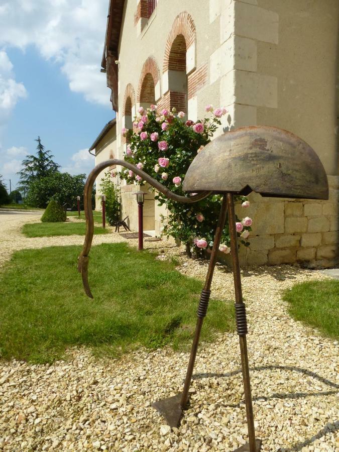 Domaine De La Maison Neuve Saint-Jean-Saint-Germain Bagian luar foto