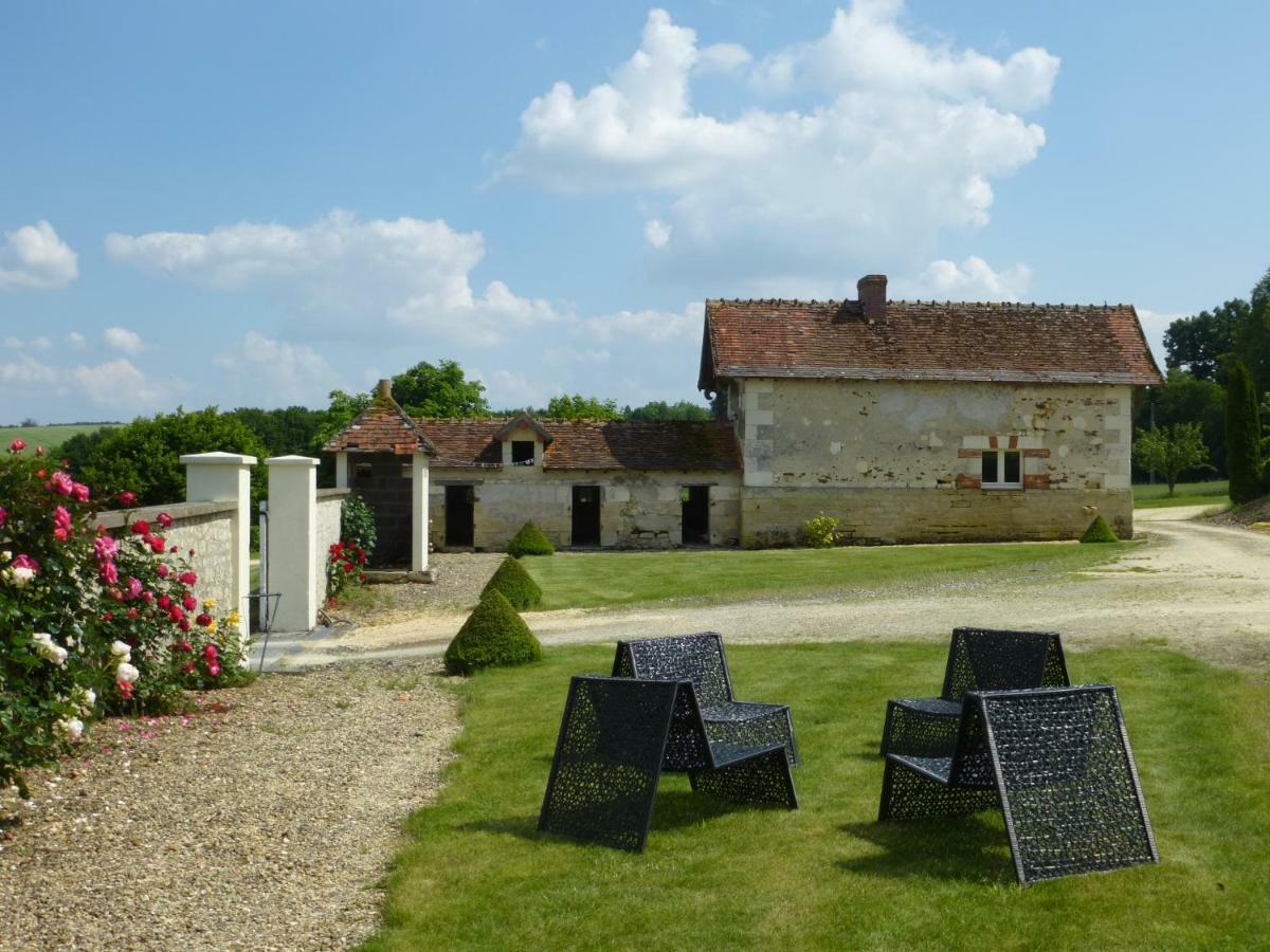 Domaine De La Maison Neuve Saint-Jean-Saint-Germain Bagian luar foto