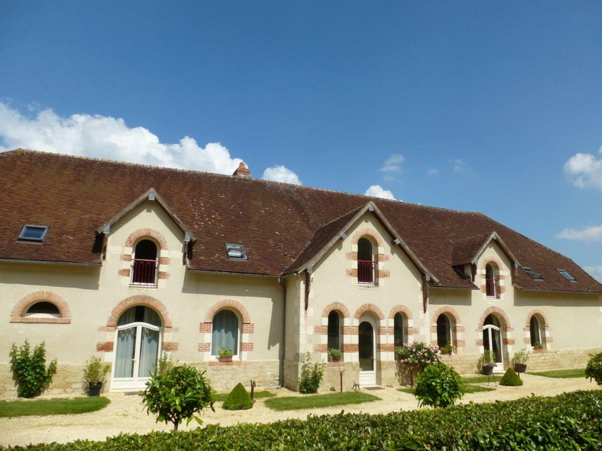 Domaine De La Maison Neuve Saint-Jean-Saint-Germain Bagian luar foto